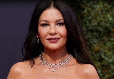 catherine zeta jones nude|Catherine Zeta Jones, 55, poses nude as birthday present to ...